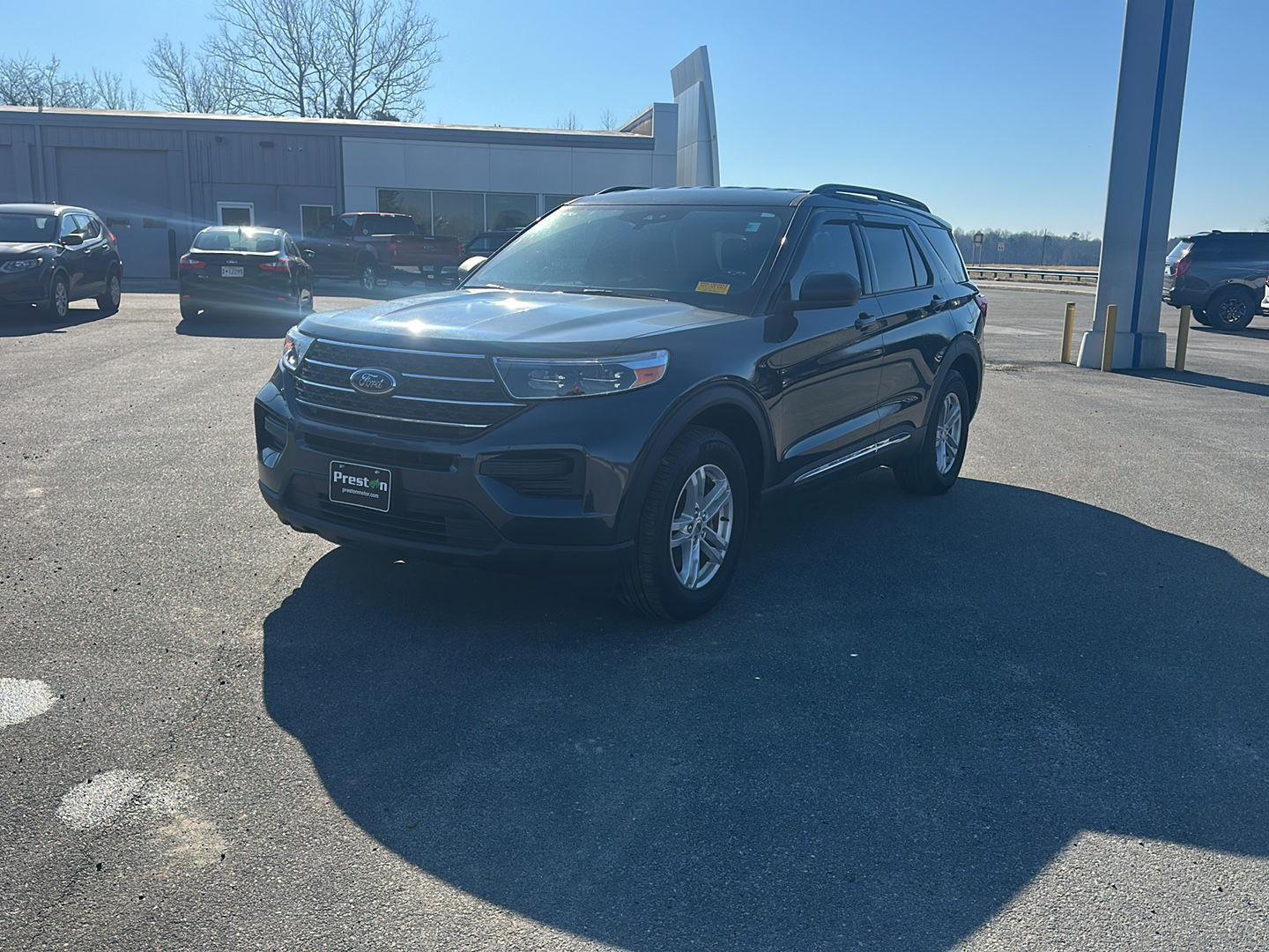2023 Ford Explorer XLT AWD