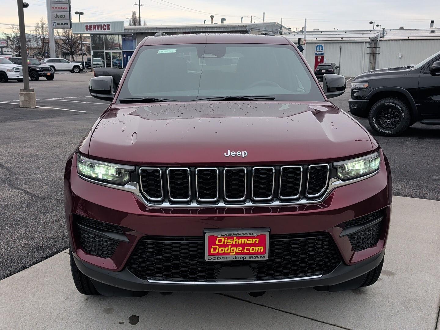 View vehicle photo 2