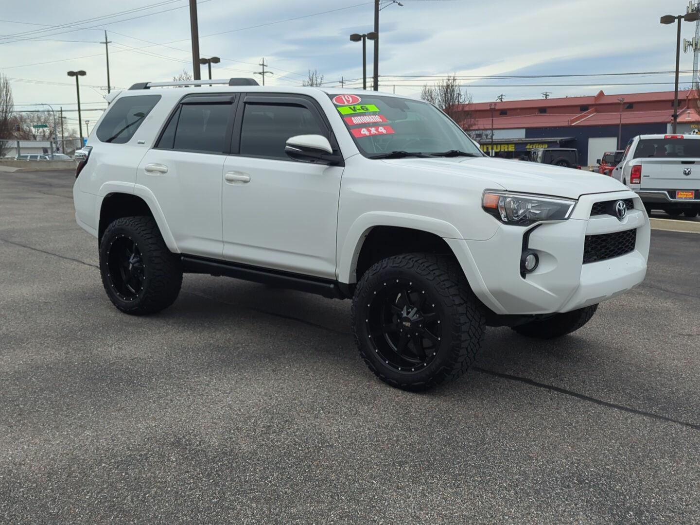 2019 Toyota 4Runner SR5 Premium 4WD