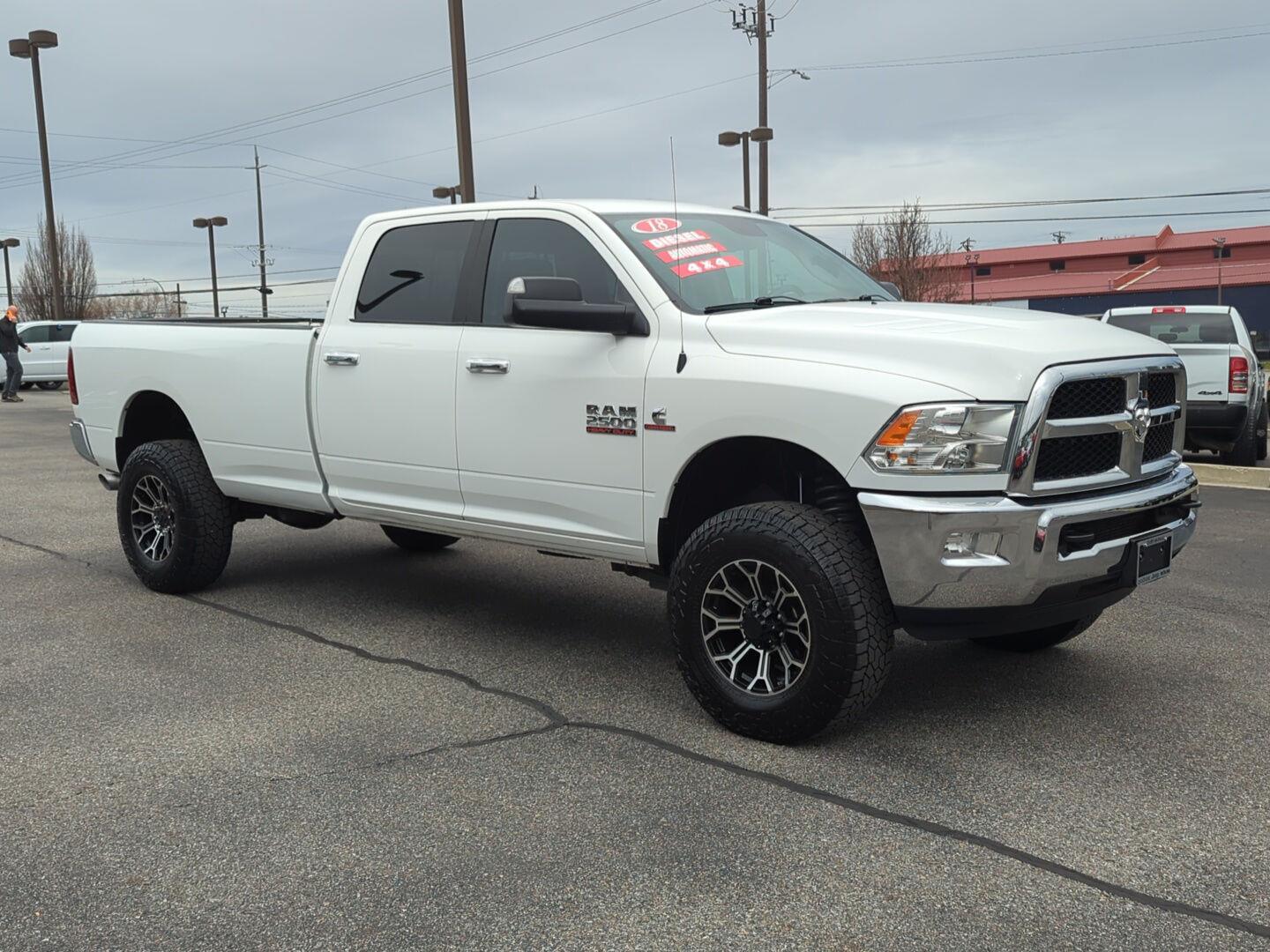 2018 RAM 2500 SLT Crew Cab LB 4WD