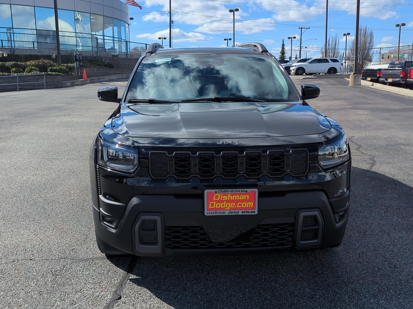 View vehicle photo 2