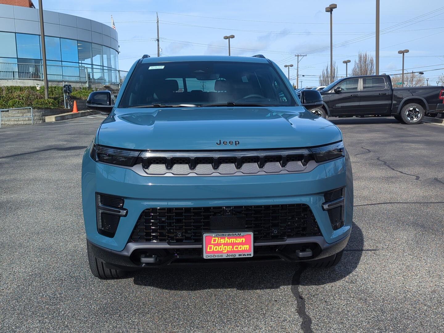 View vehicle photo 2