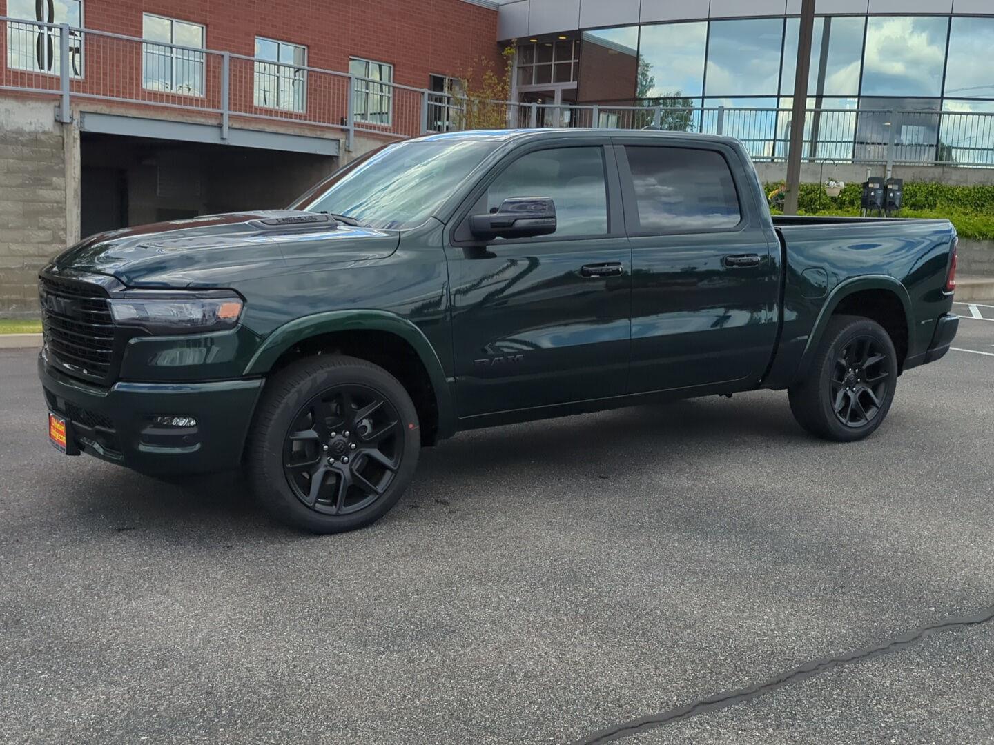 View vehicle photo 3