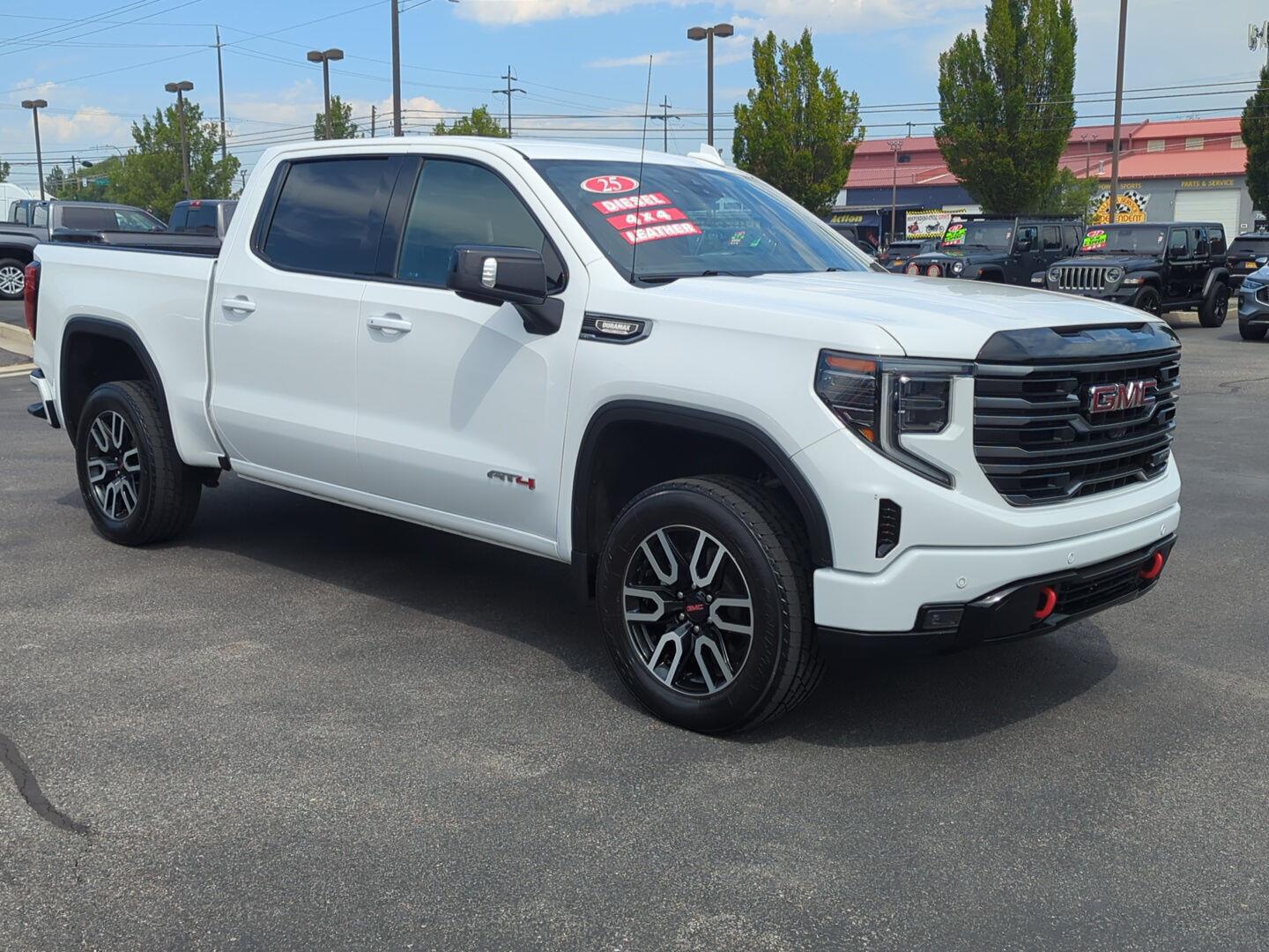 Summit White 2025 GMC Sierra 1500 Pickup Truck Four-Wheel Drive Automatic
