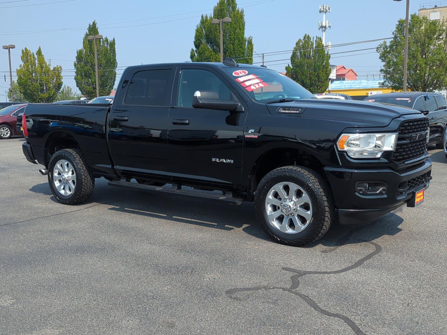 2022 RAM 2500 Big Horn Crew Cab 4WD