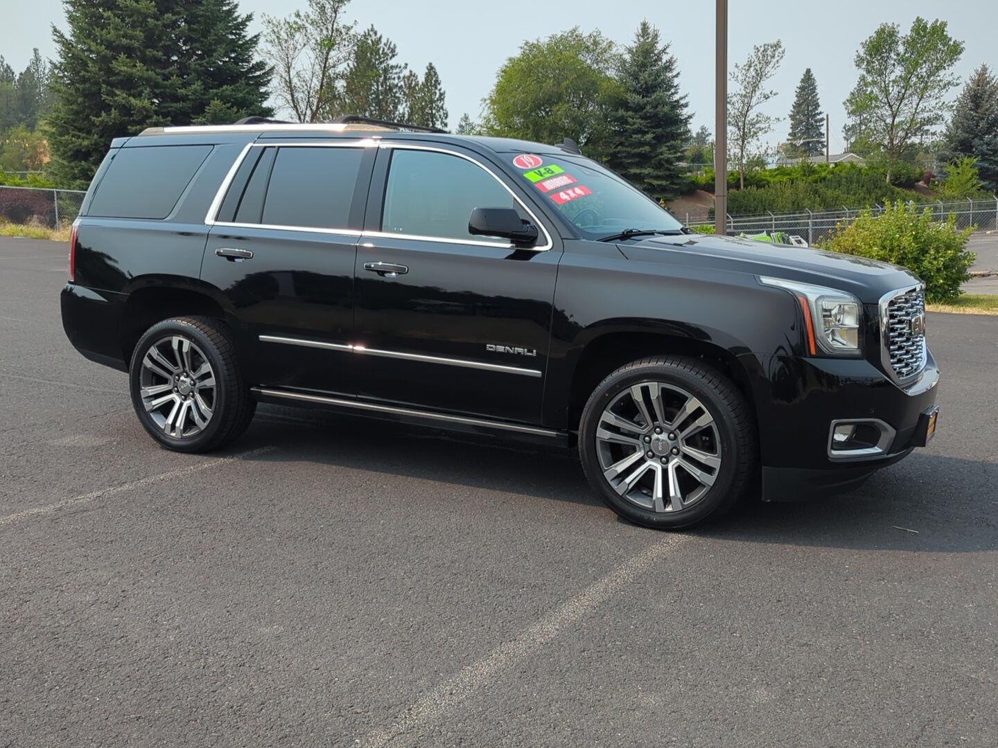 Onyx Black 2019 GMC Yukon SUV / Crossover Four-Wheel Drive Automatic