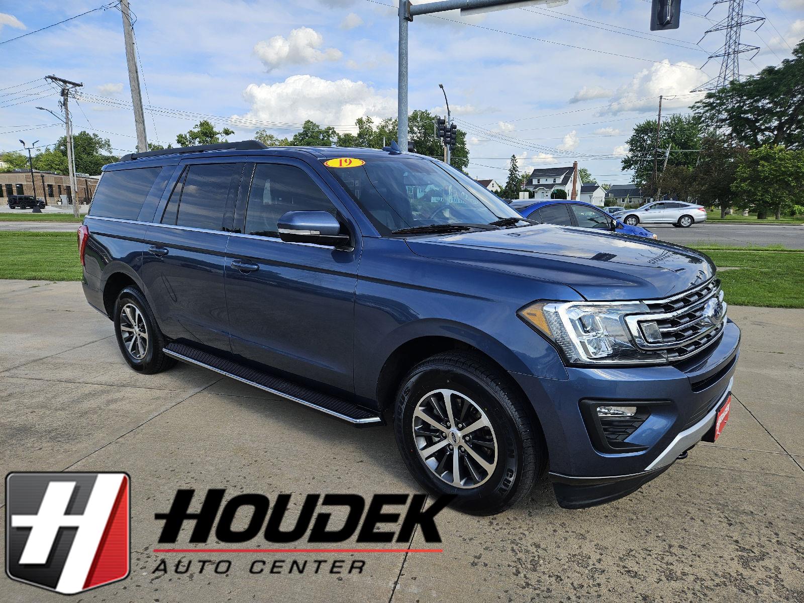 Blue Metallic 2019 Ford Expedition SUV / Crossover Four-Wheel Drive Automatic