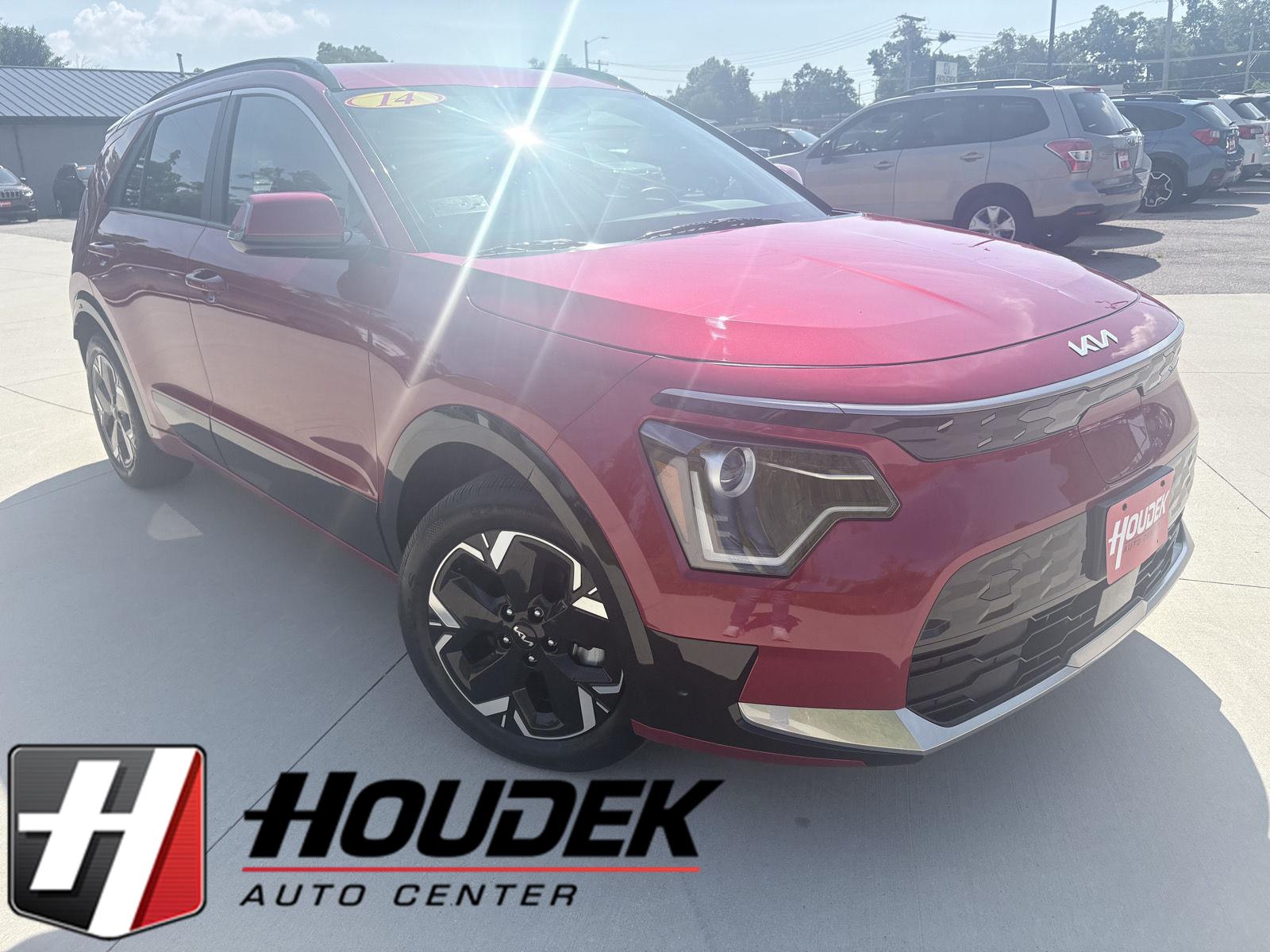 Runway Red 2024 Kia Niro EV SUV / Crossover Front-Wheel Drive Automatic