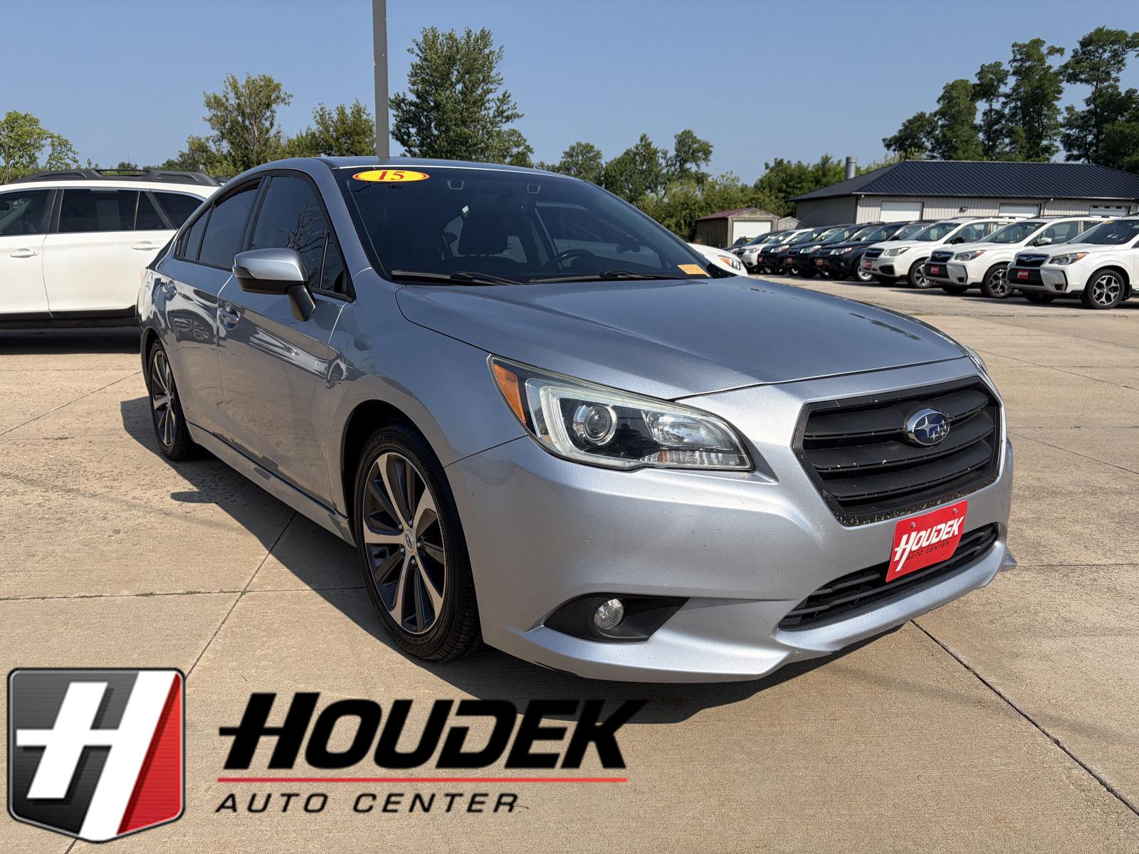 Ice Silver Metallic 2015 Subaru Legacy Sedan All-Wheel Drive Continuously Variable Transmission