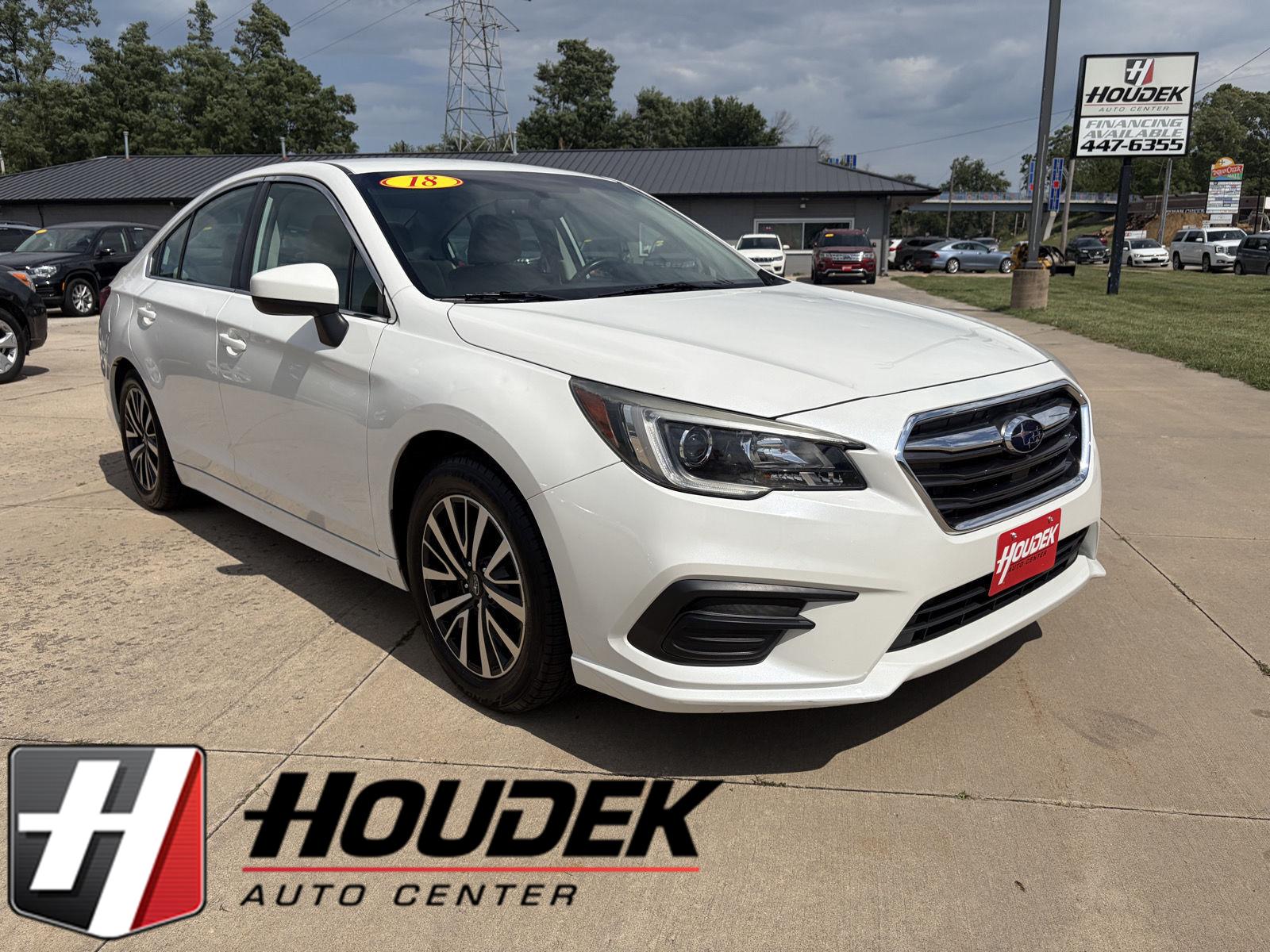 Crystal White Pearl 2018 Subaru Legacy Sedan All-Wheel Drive Continuously Variable Transmission