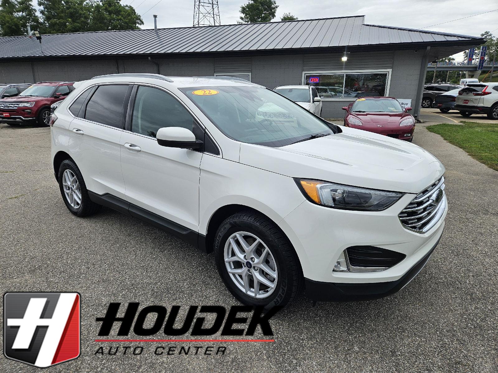 Star White Metallic Tri-Coat 2022 Ford Edge SUV / Crossover All-Wheel Drive 8-Speed Automatic