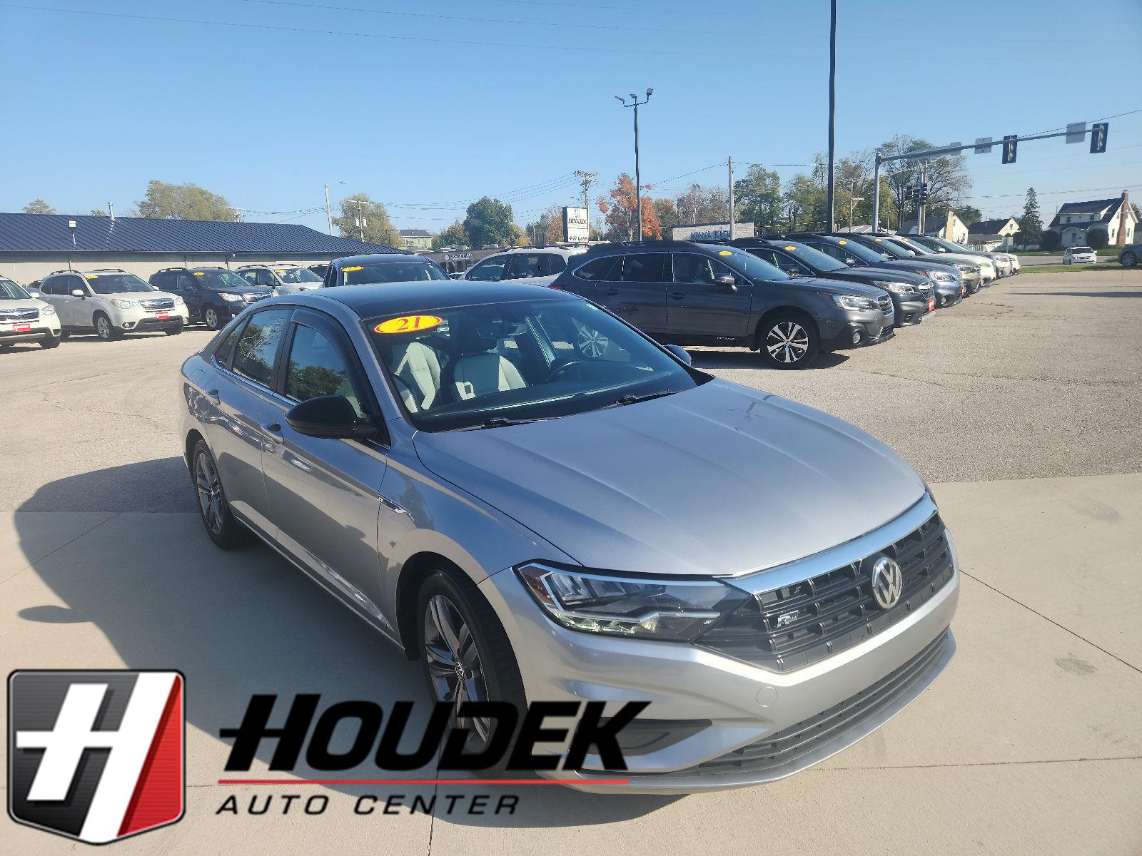 Pyrite Silver Metallic 2021 Volkswagen Jetta Sedan Front-Wheel Drive Automatic