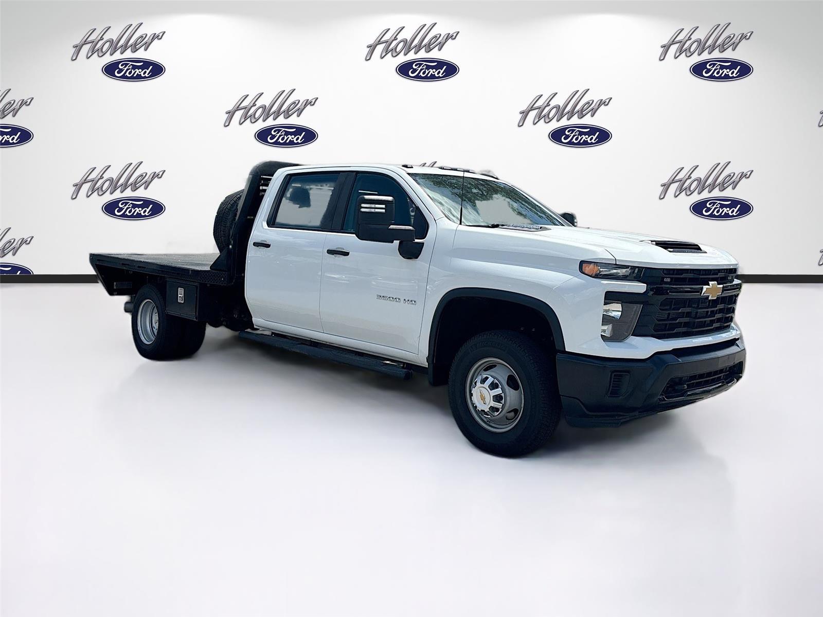 2024 Chevrolet Silverado 3500HD CC Work Truck