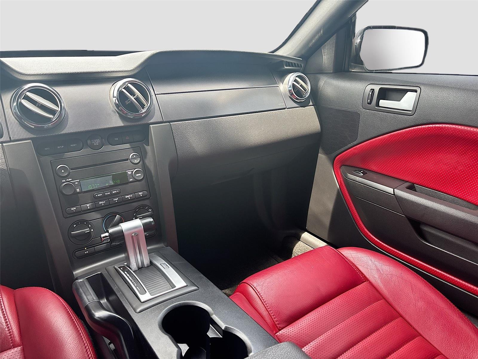 2006 Ford Mustang GT Premium