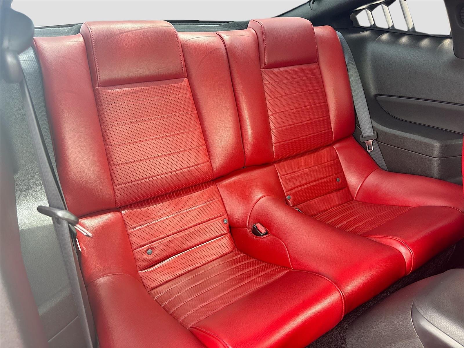 2006 Ford Mustang GT Premium