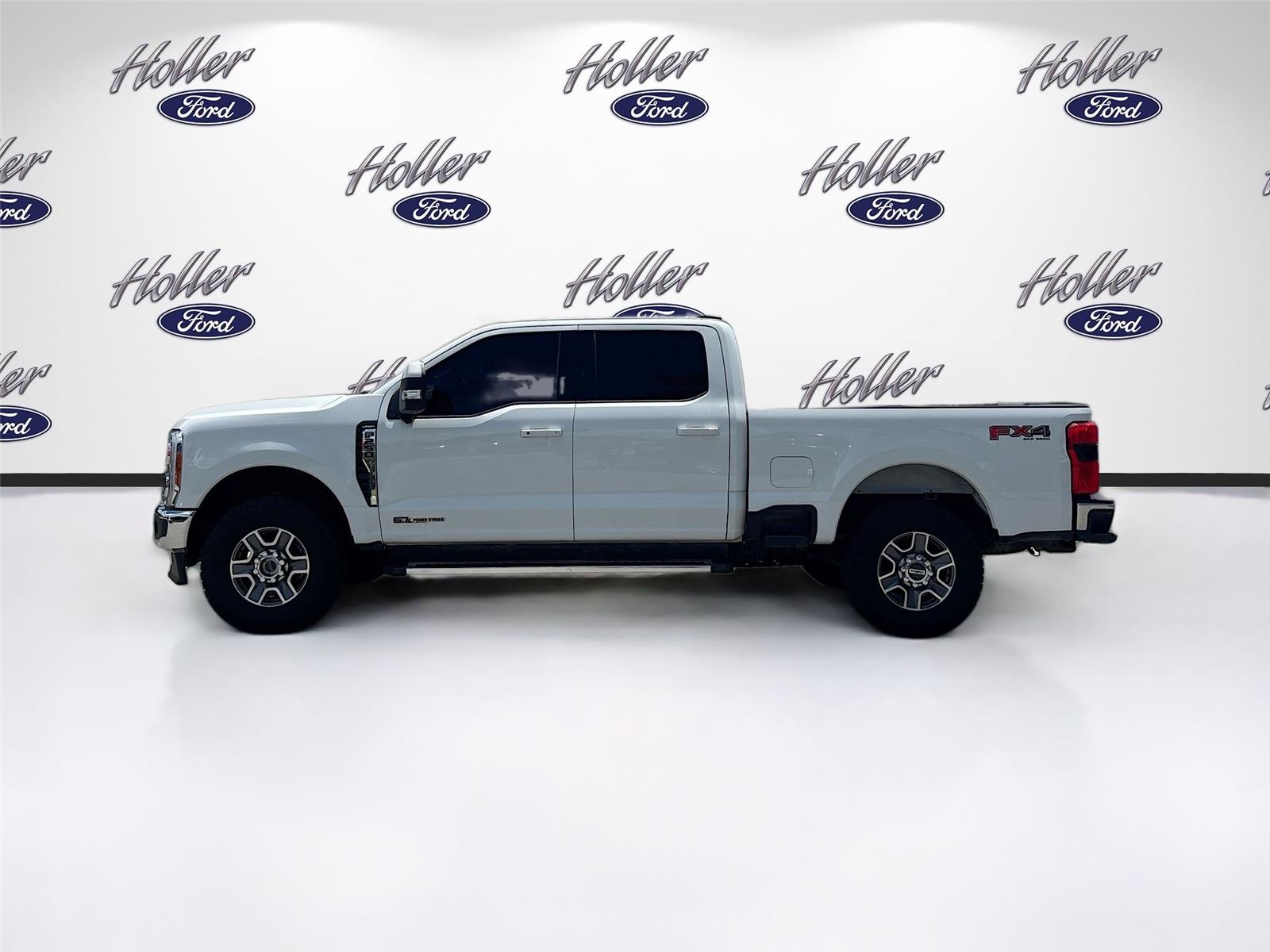 2023 Ford Super Duty F-250 SRW LARIAT