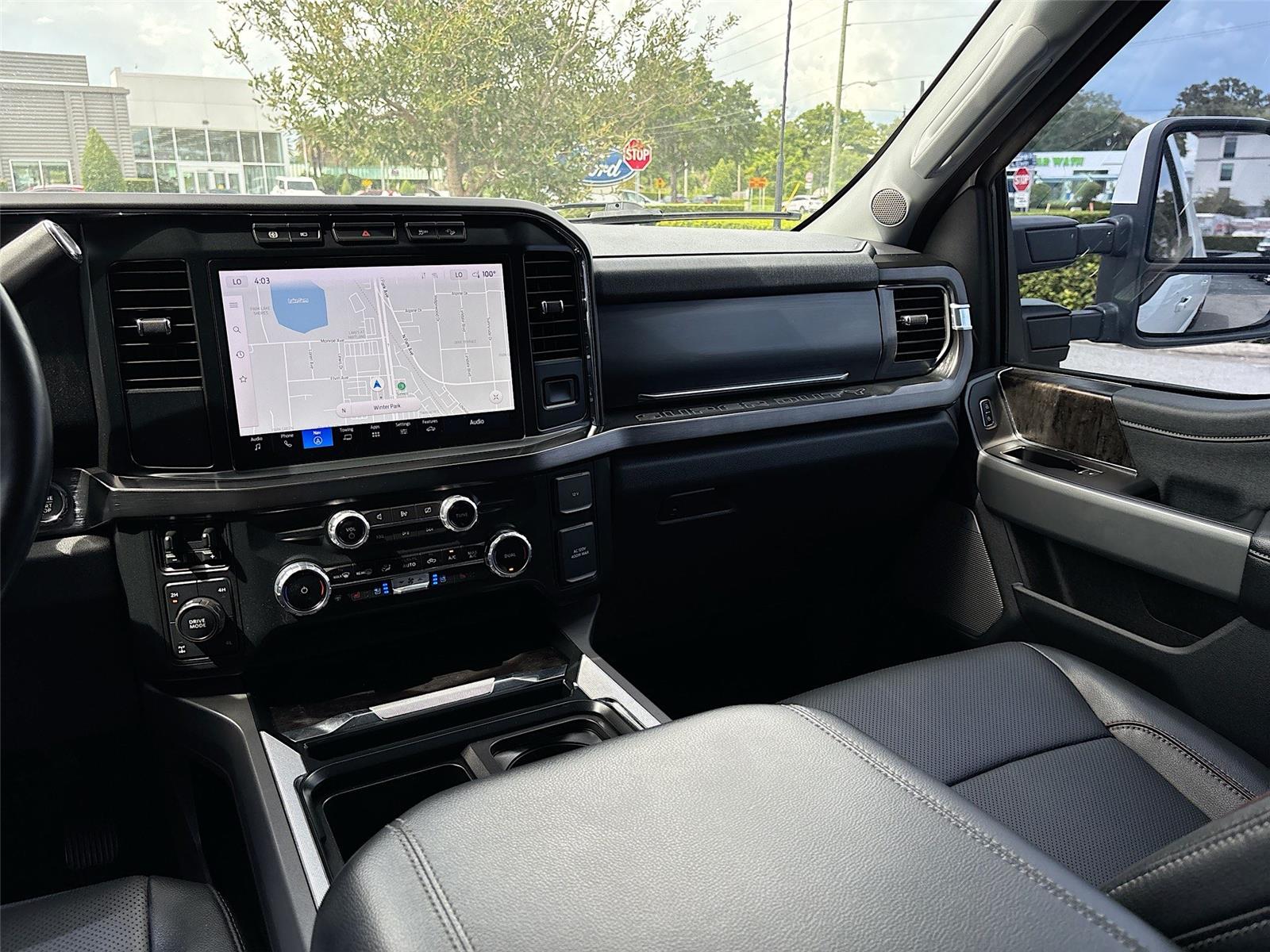 2023 Ford Super Duty F-250 SRW LARIAT