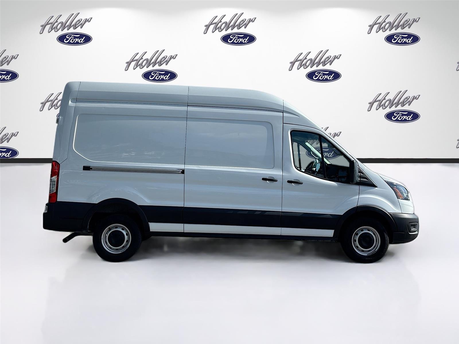 2023 Ford Transit Cargo Van