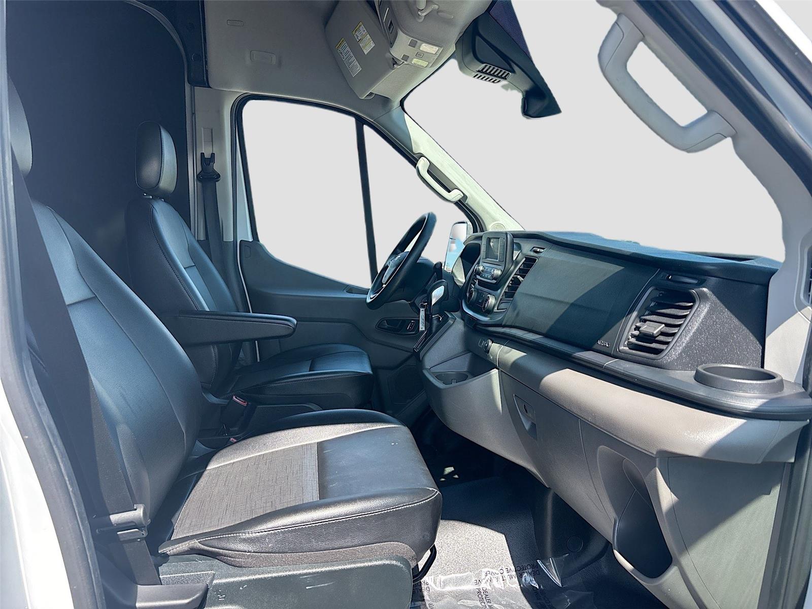 2023 Ford Transit Cargo Van