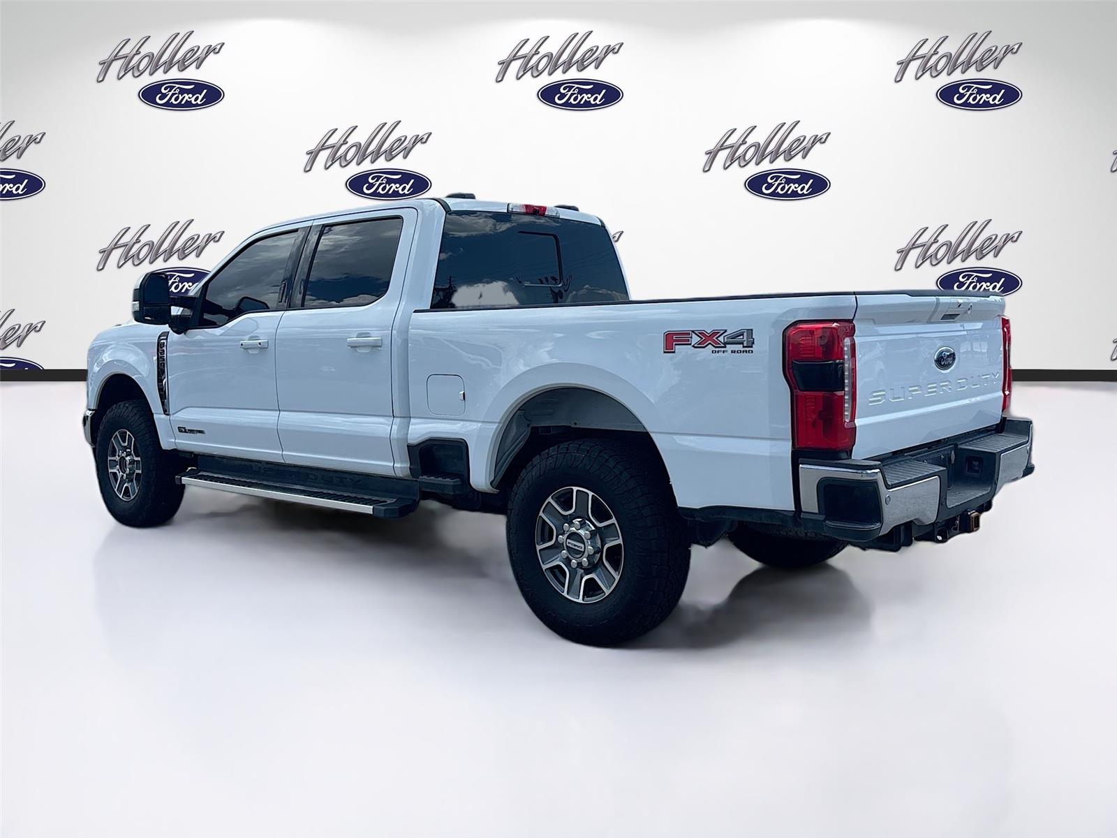 2023 Ford Super Duty F-250 SRW LARIAT