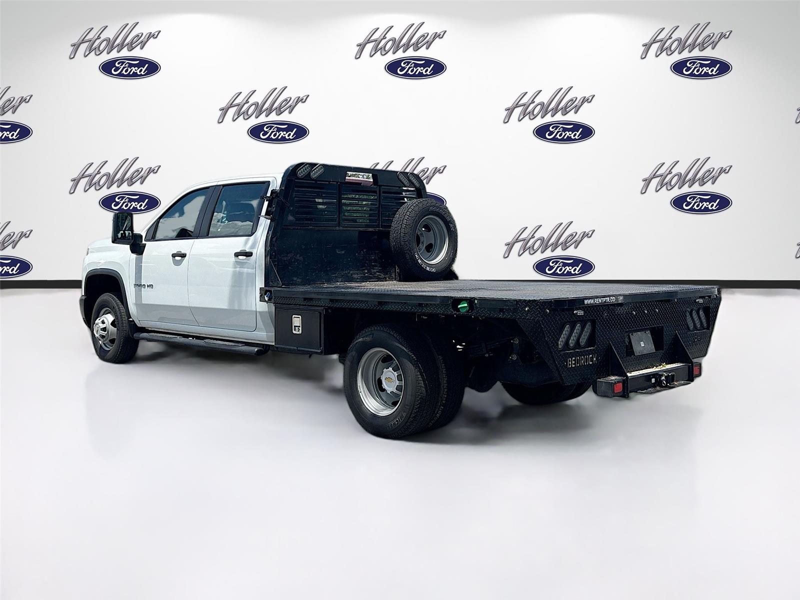 2024 Chevrolet Silverado 3500HD CC Work Truck