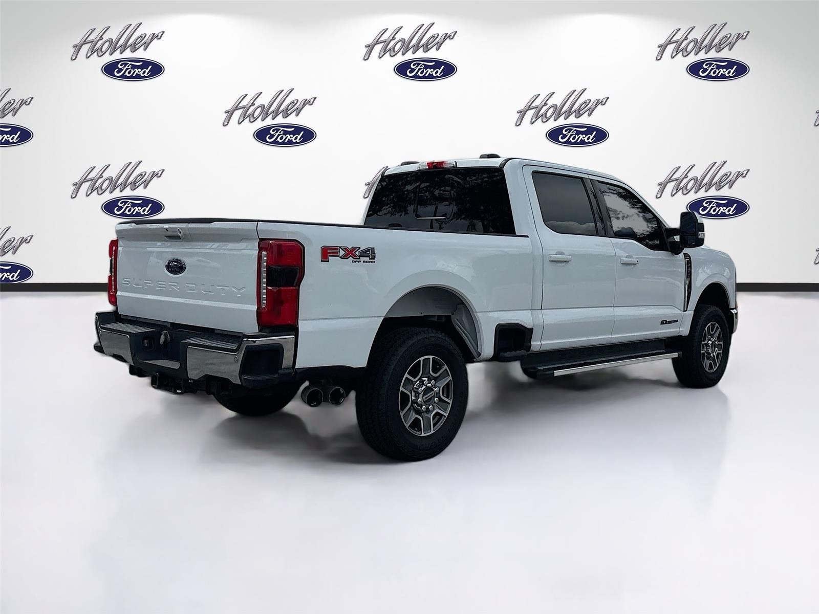 2023 Ford Super Duty F-250 SRW LARIAT