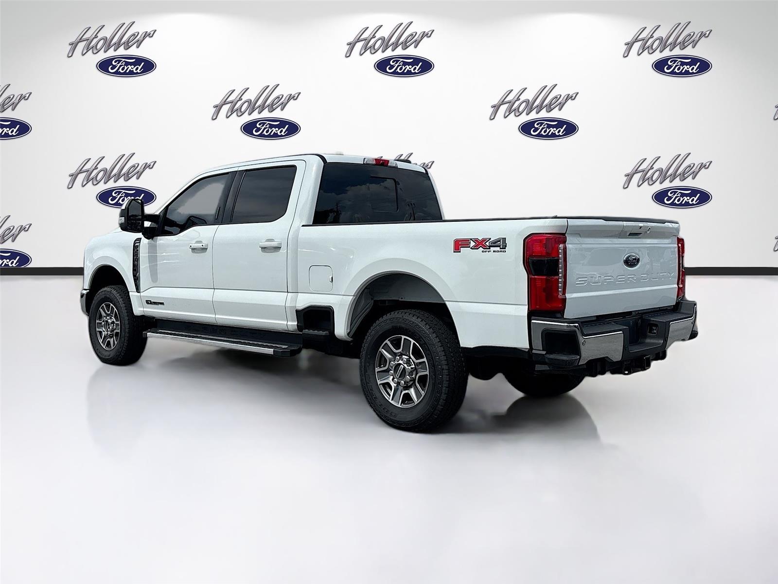 2023 Ford Super Duty F-250 SRW LARIAT