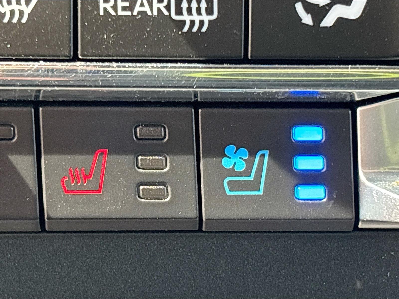 2023 Ford Super Duty F-250 SRW LARIAT