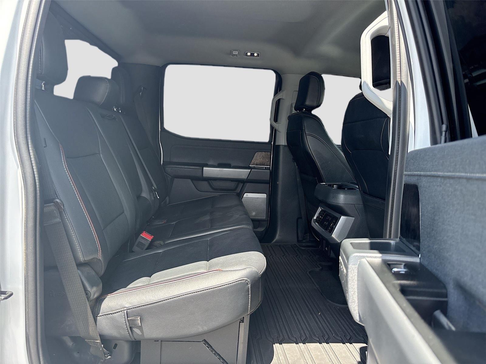 2023 Ford Super Duty F-250 SRW LARIAT