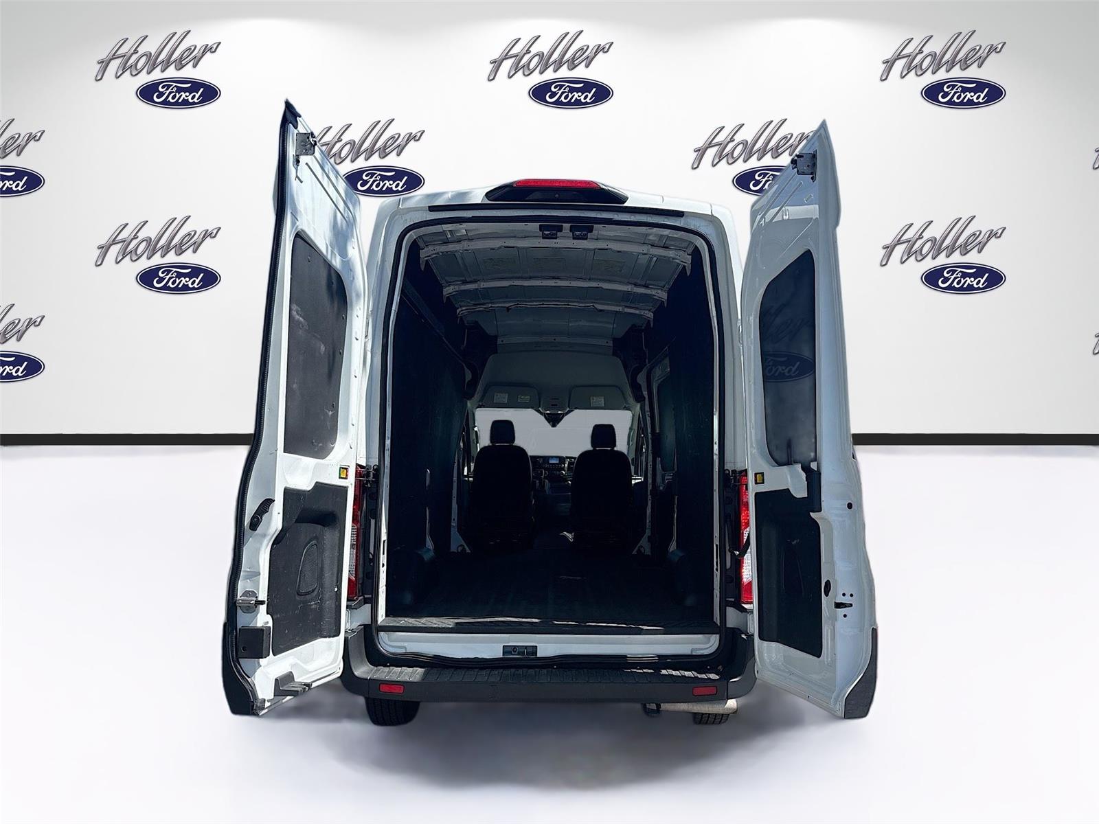 2023 Ford Transit Cargo Van