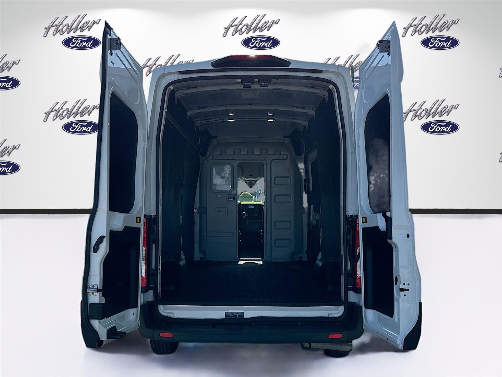 2023 Ford Transit Cargo Van