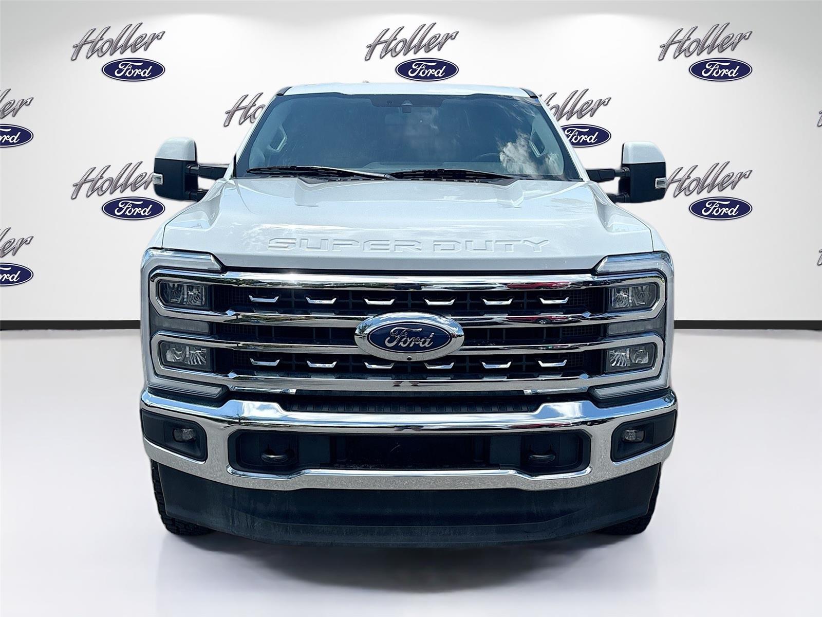 2023 Ford Super Duty F-250 SRW LARIAT