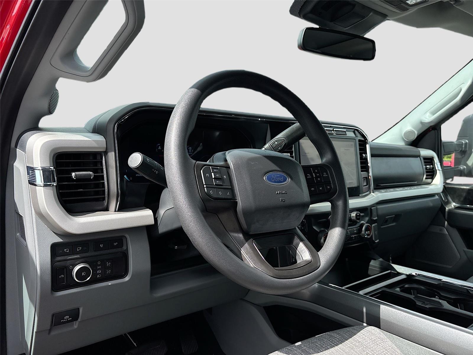 2023 Ford Super Duty F-250 SRW XLT