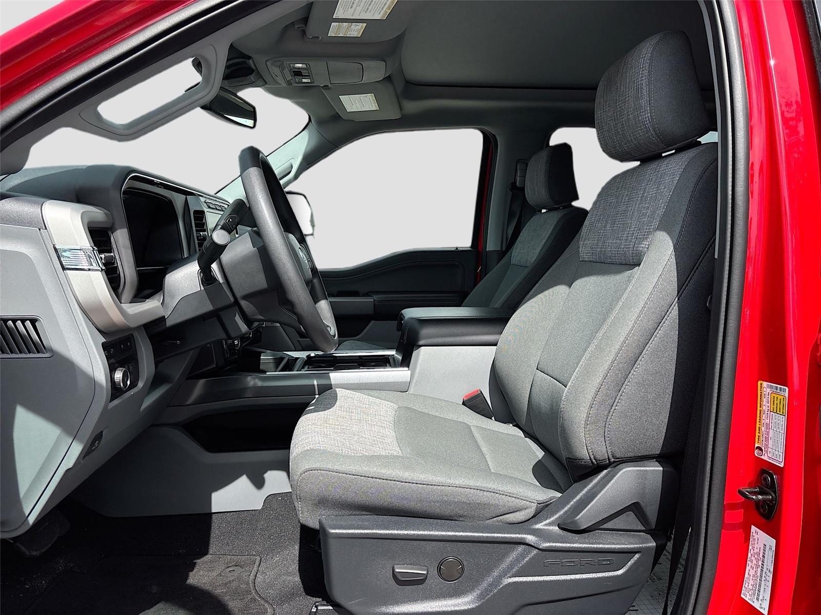 2023 Ford Super Duty F-250 SRW XLT