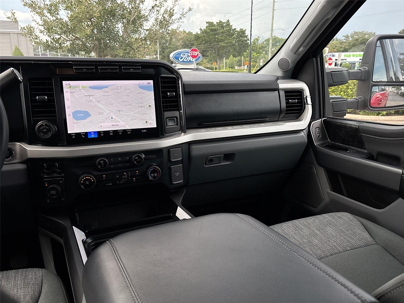 2023 Ford Super Duty F-250 SRW XLT