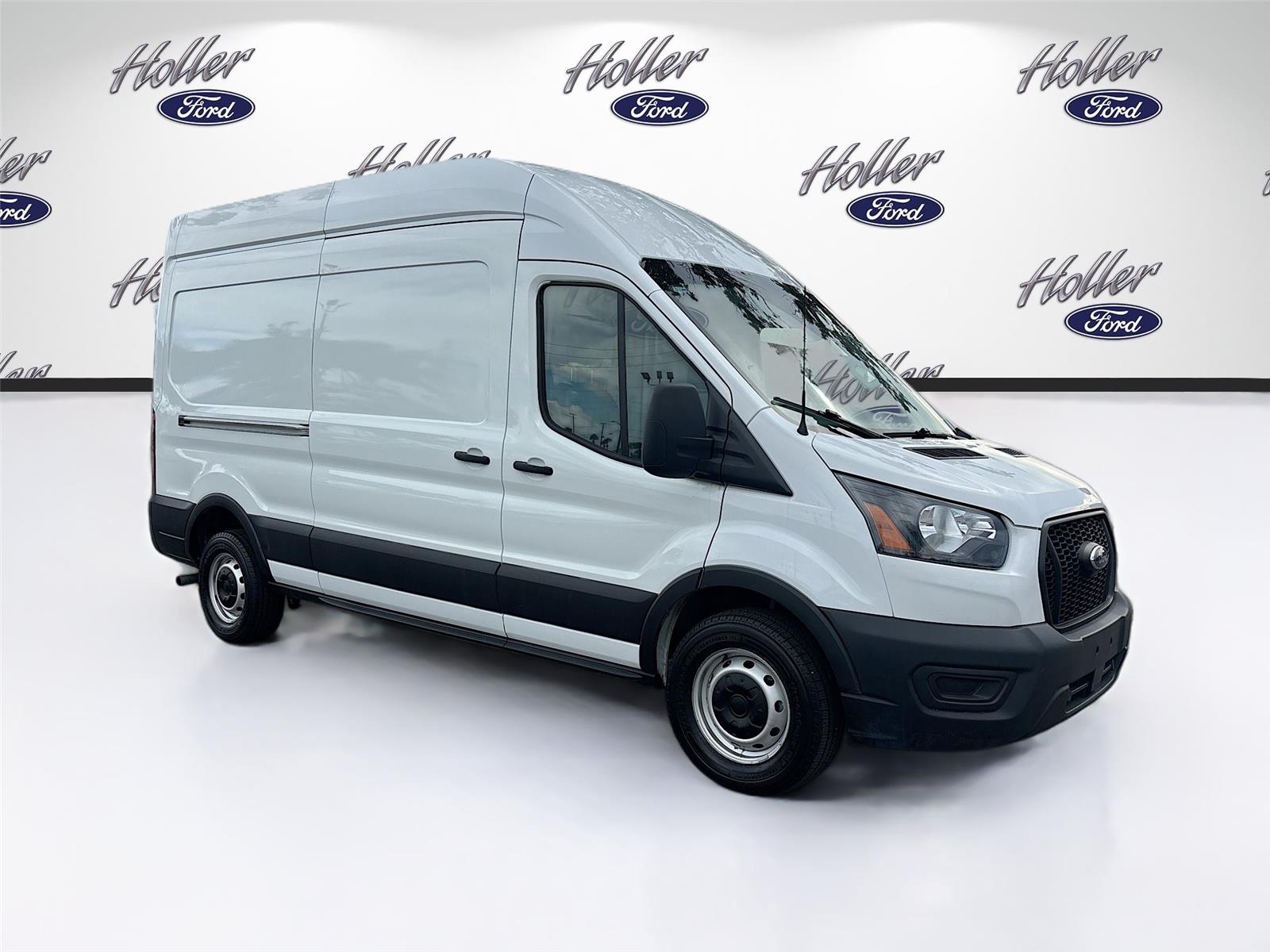 2023 Ford Transit Cargo Van