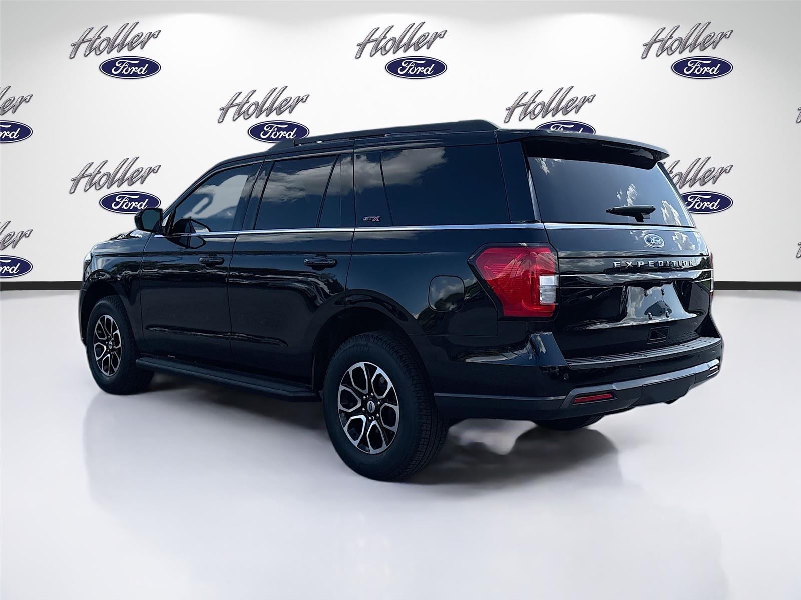 2024 Ford Expedition XL STX