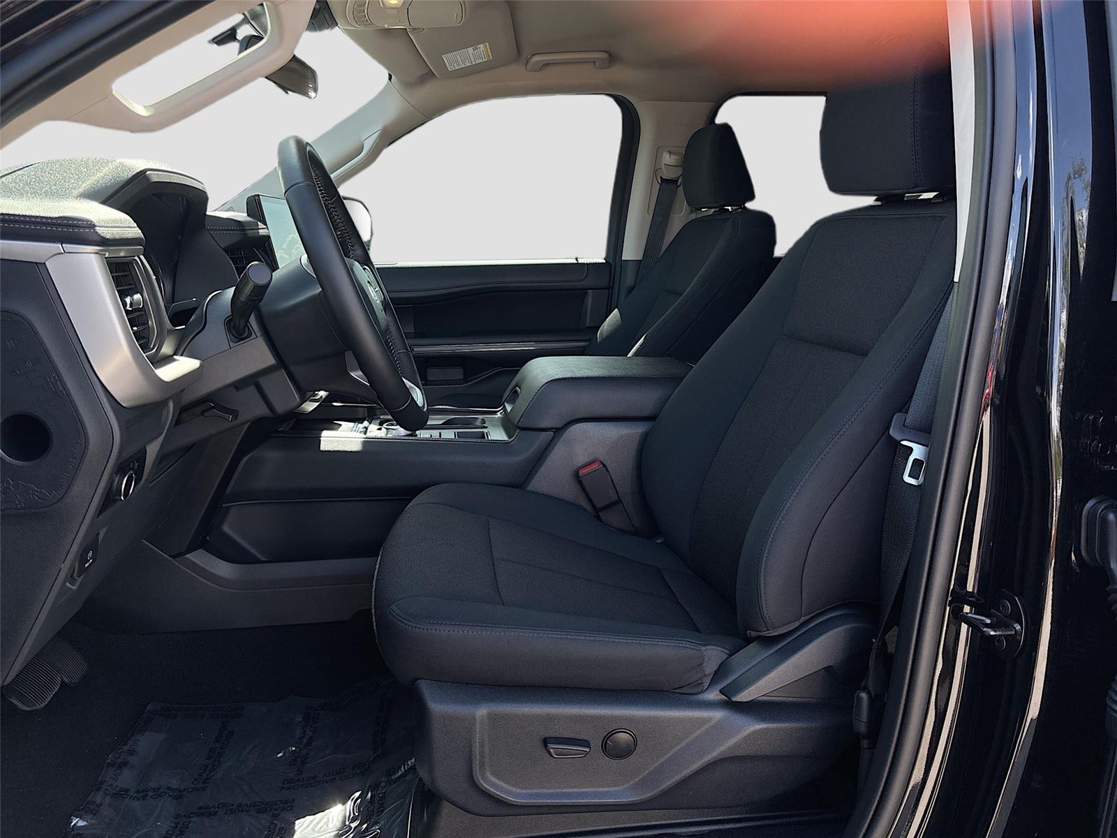 2024 Ford Expedition XL STX