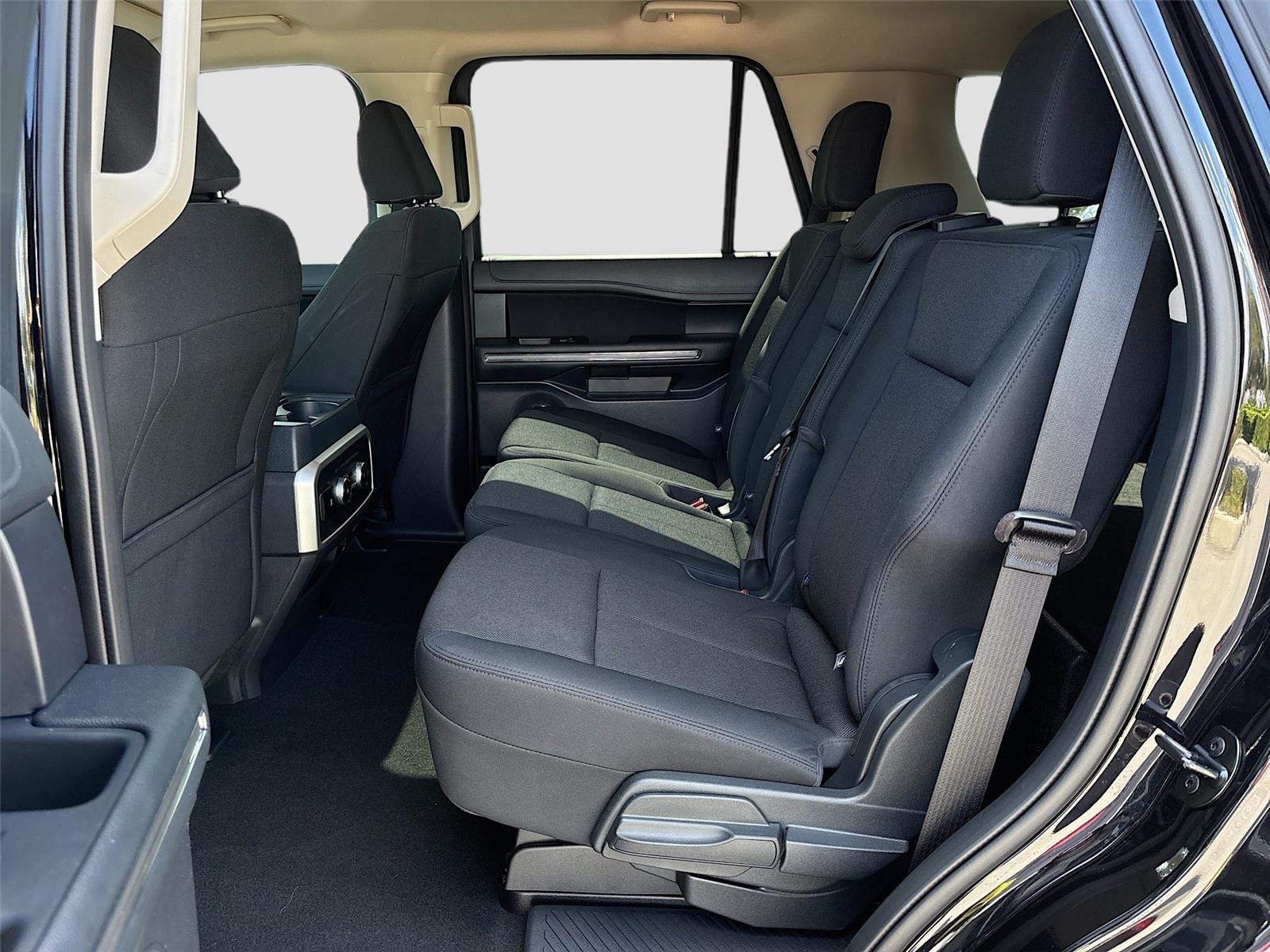 2024 Ford Expedition XL STX