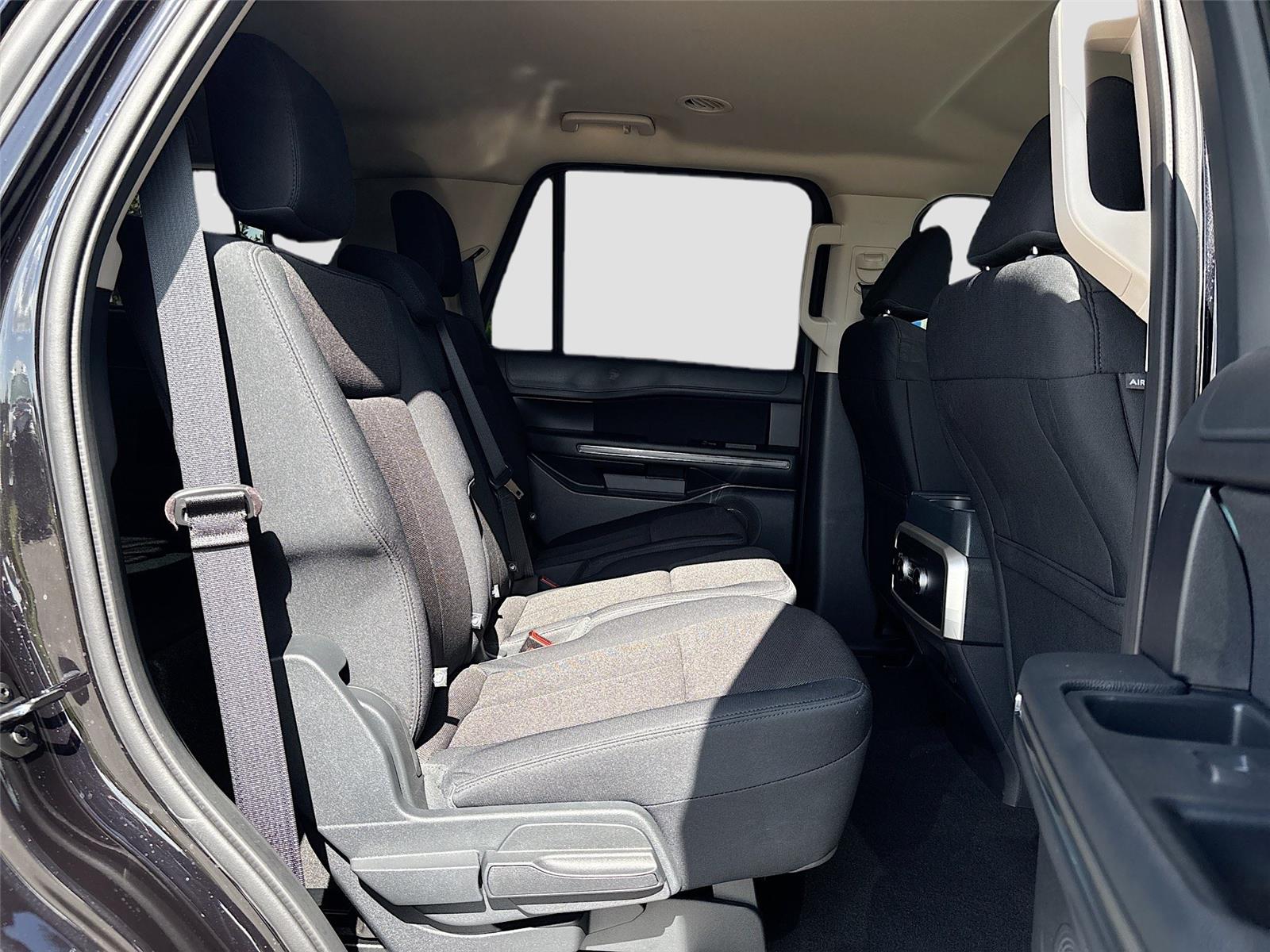 2024 Ford Expedition XL STX