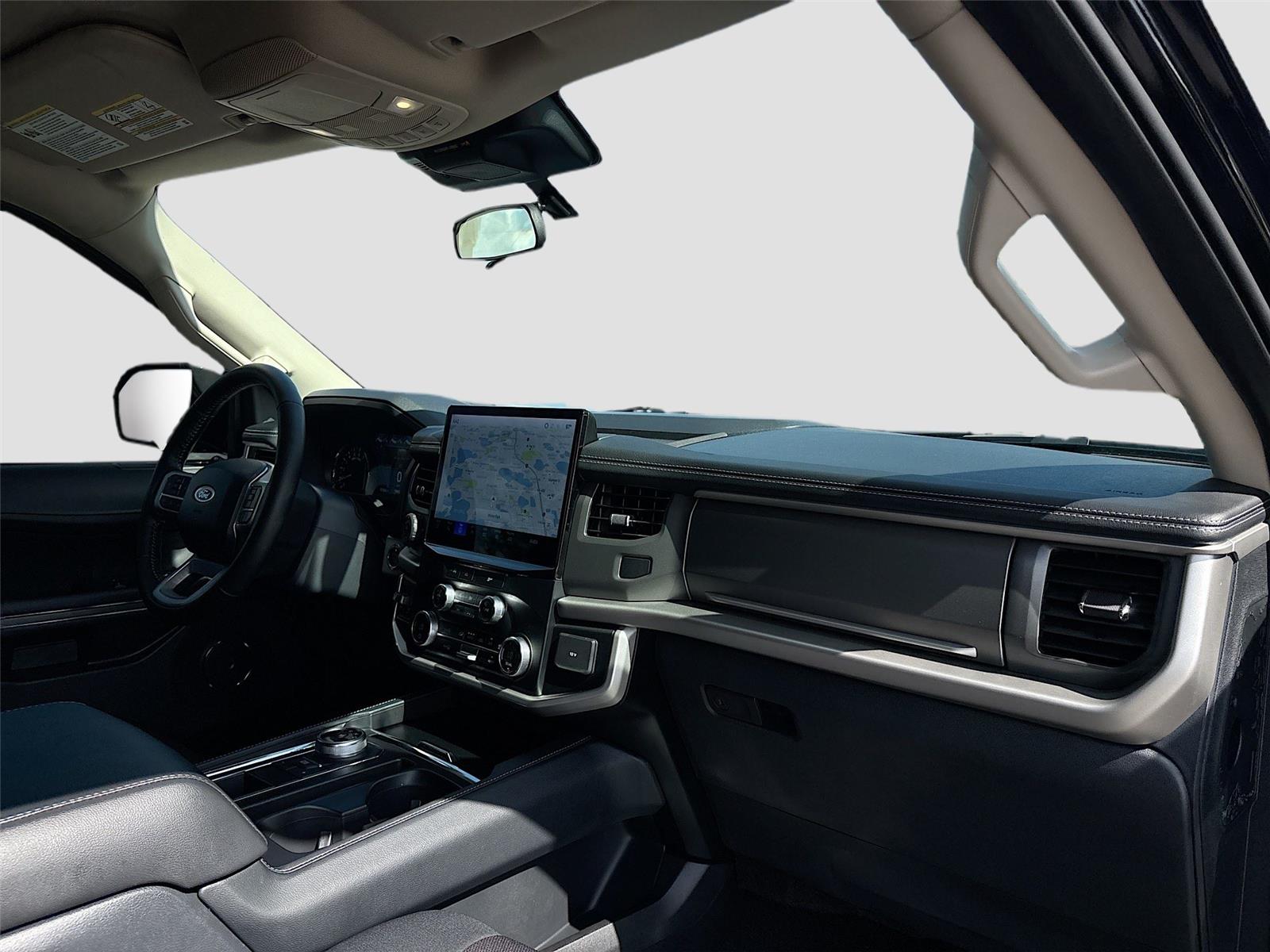 2024 Ford Expedition XL STX