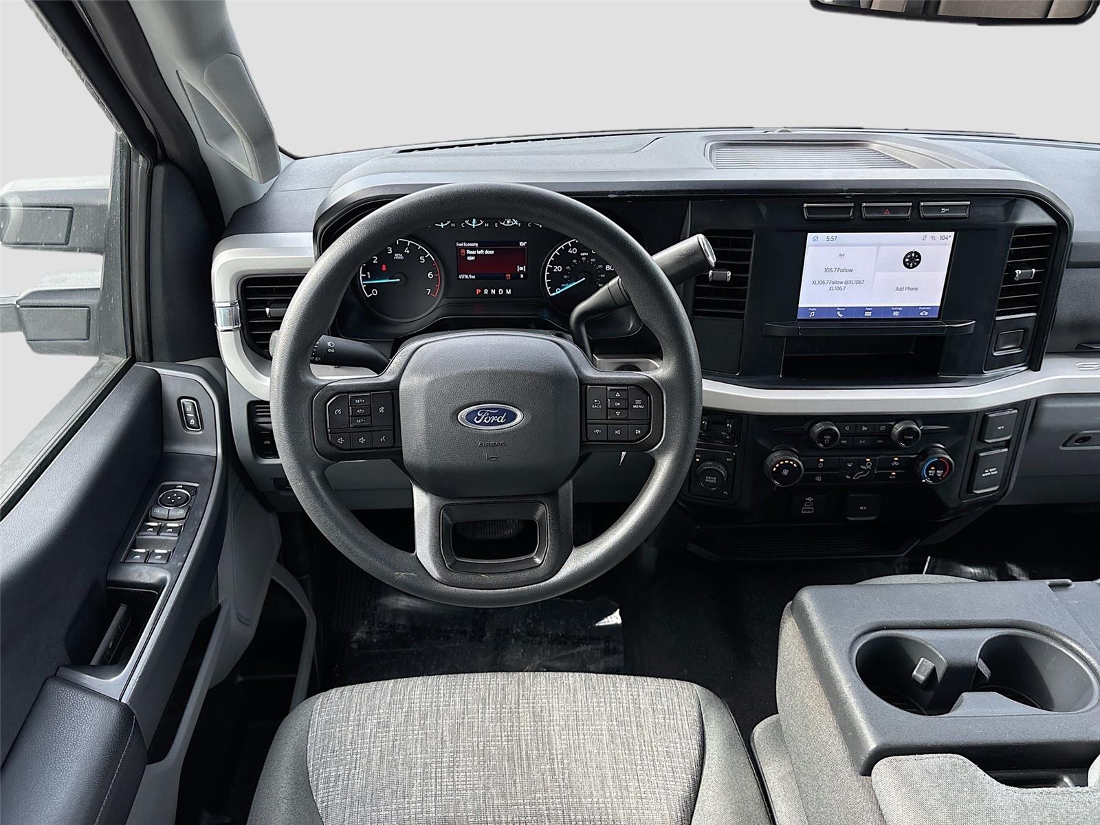 2023 Ford Super Duty F-250 SRW XLT