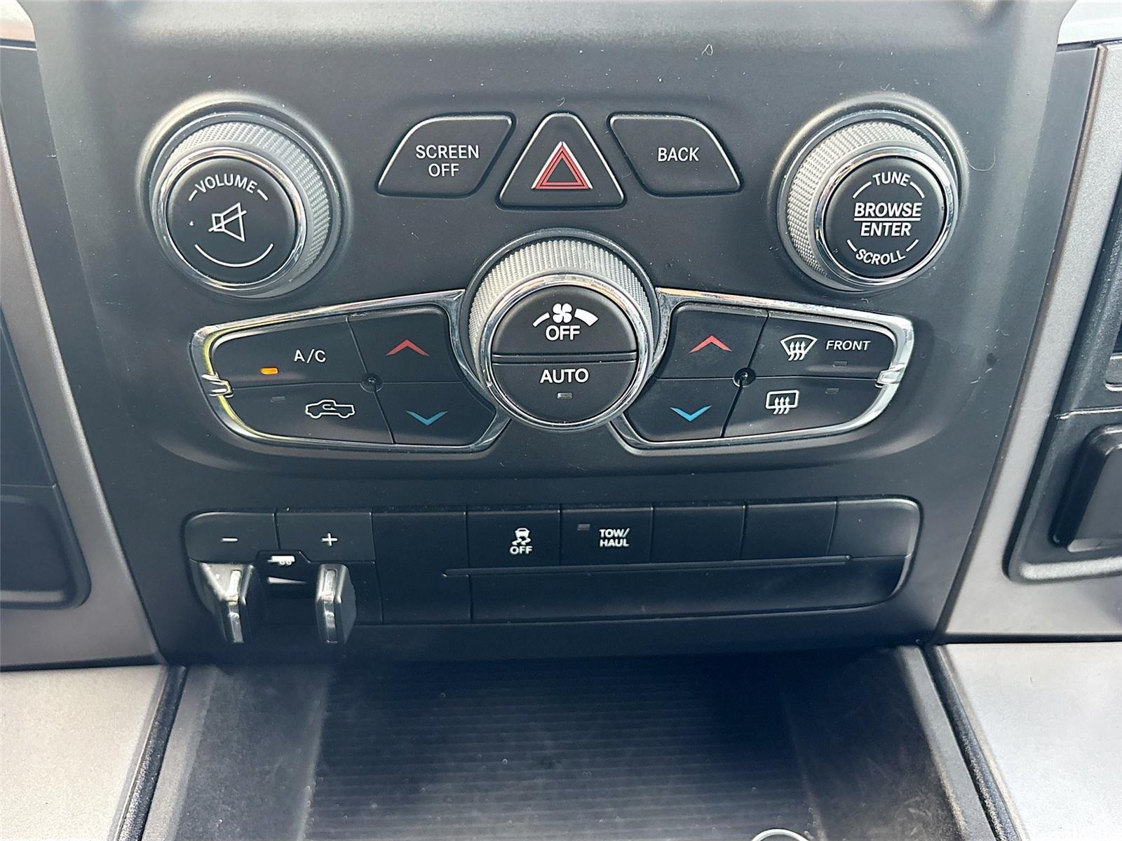 2023 Ram 1500 Classic SLT
