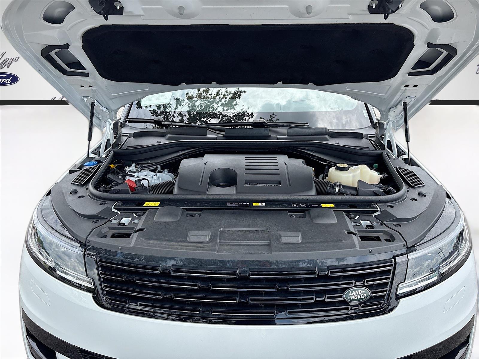 2025 Land Rover Range Rover Sport P460 Dynamic SE