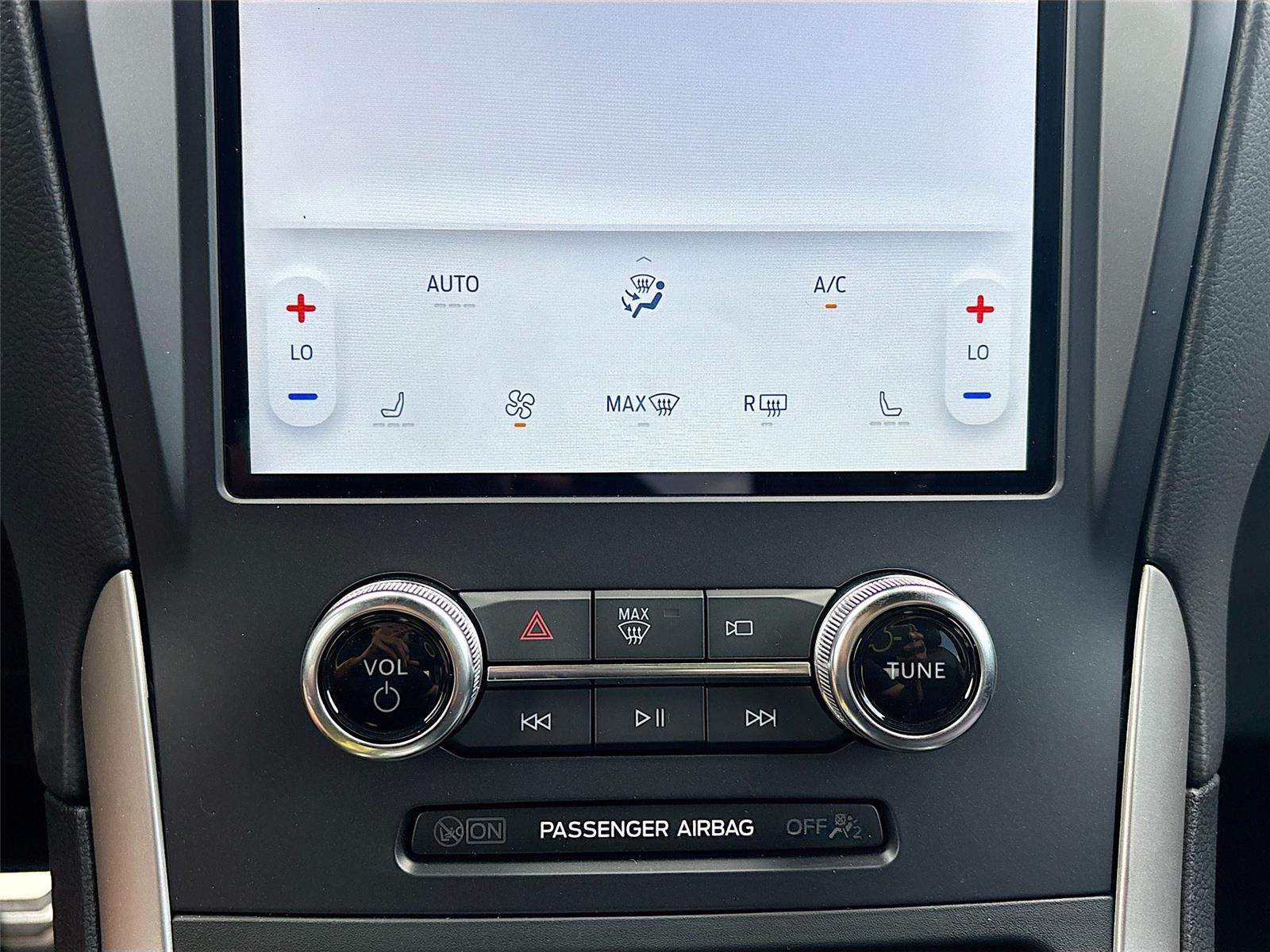 2024 Ford Edge ST-Line