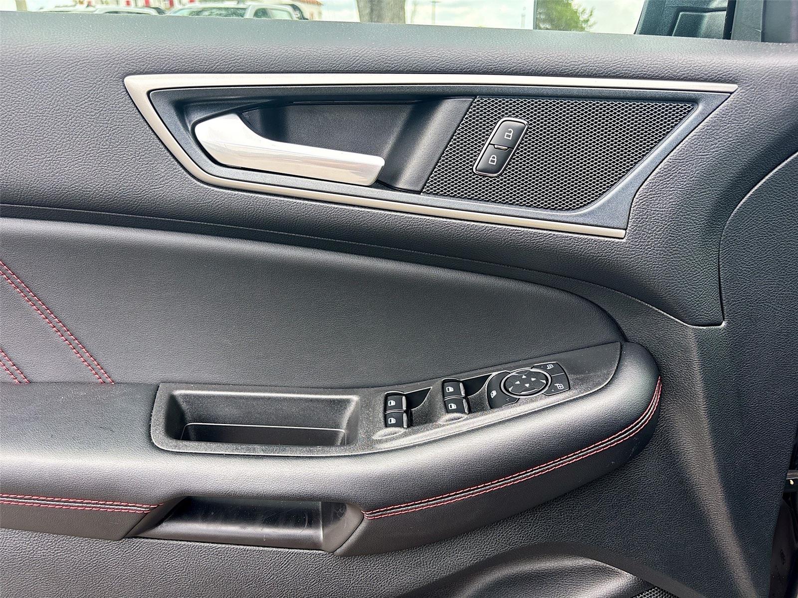 2024 Ford Edge ST-Line