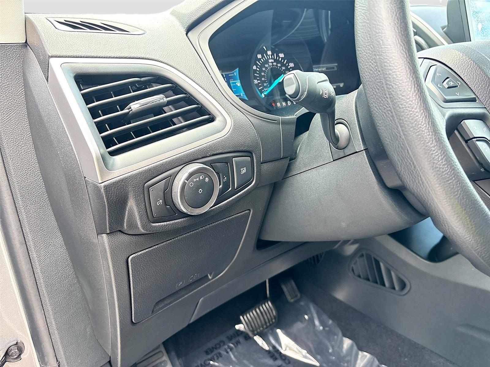 2024 Ford Edge SE