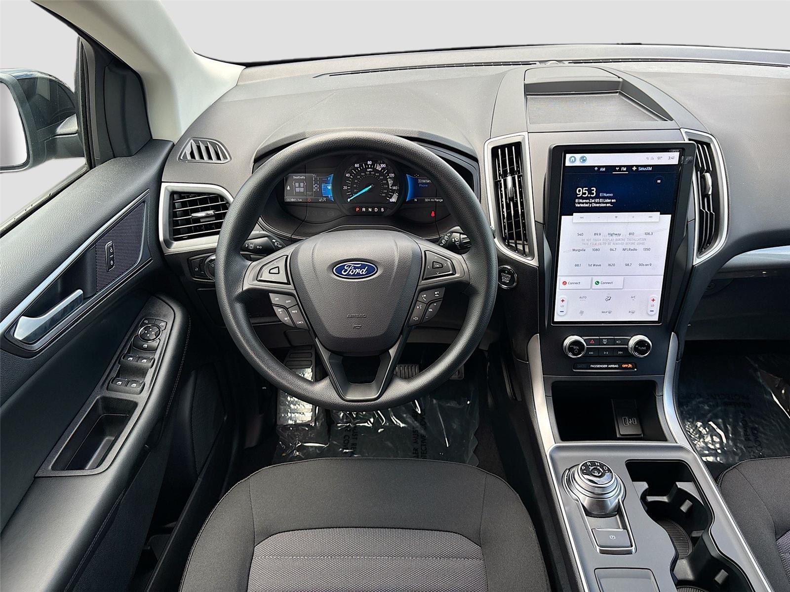 2024 Ford Edge SE