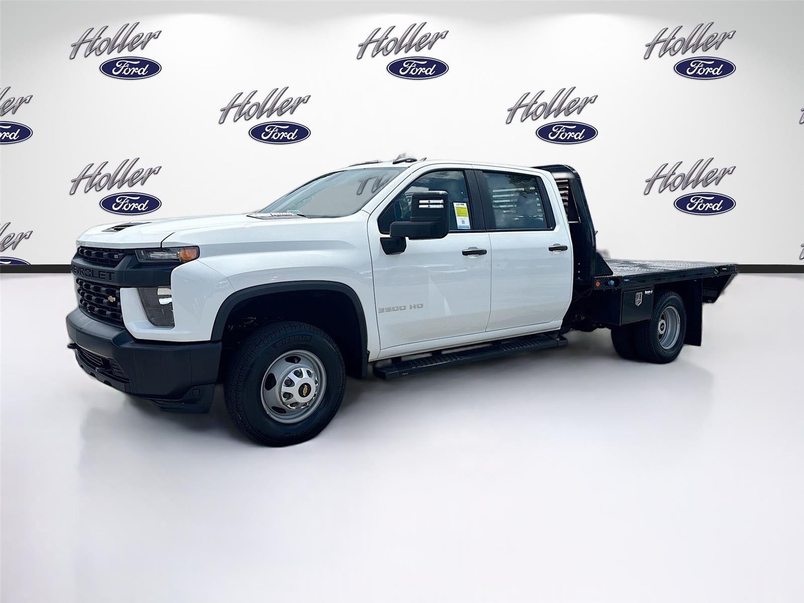 2023 Chevrolet Silverado 3500HD CC Work Truck