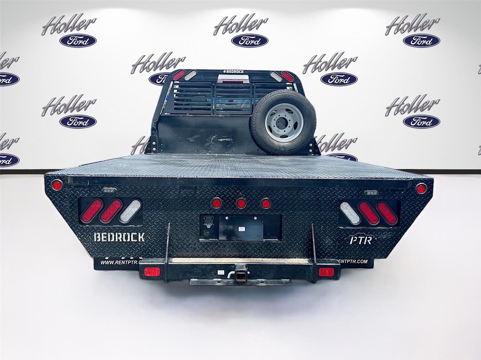 2023 Chevrolet Silverado 3500HD CC Work Truck